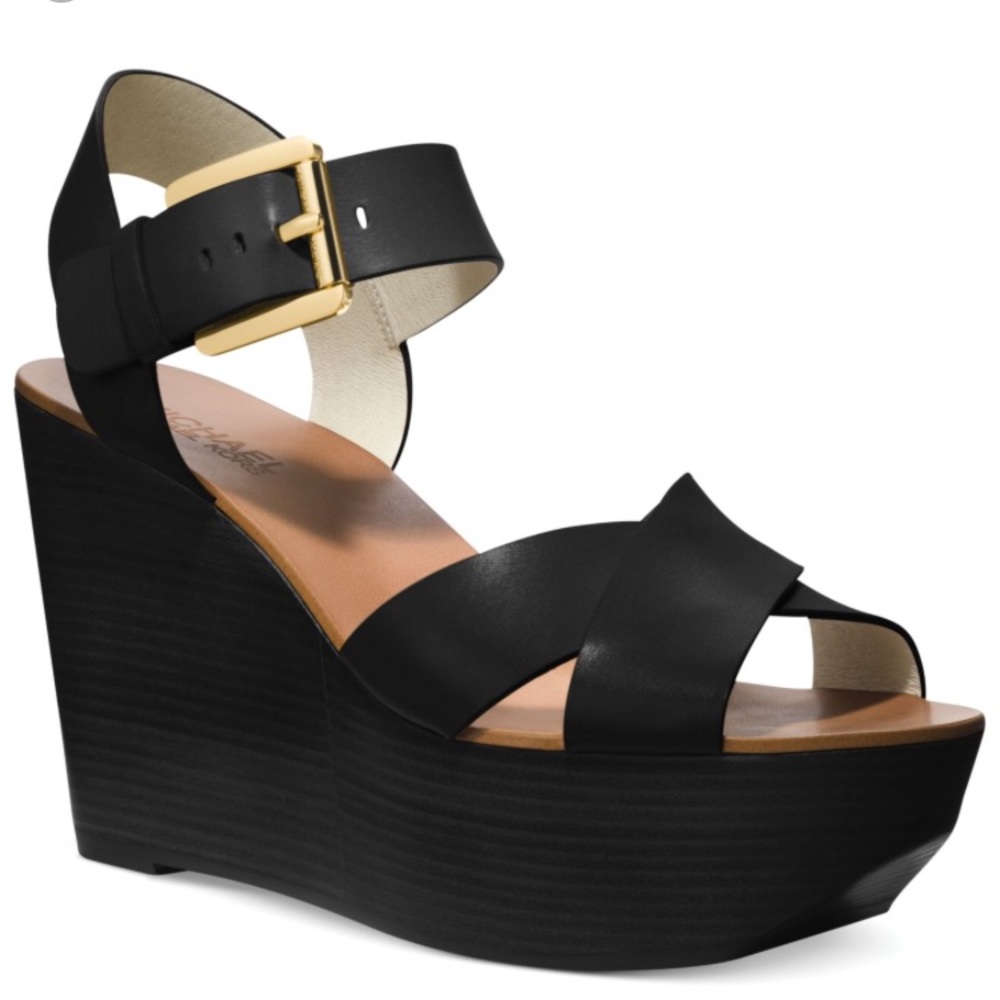 Michael Kors Peggy Wedges ✨